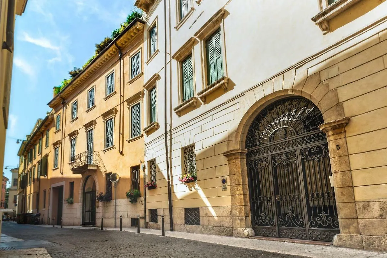 Fratta5 Luxury Apartment Verona